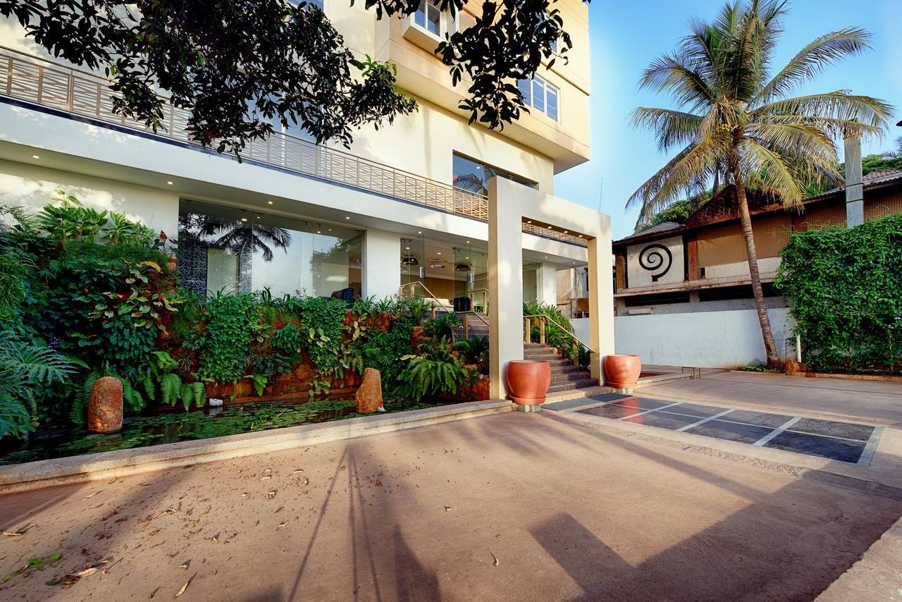 Hotel Priyadarshini Pride Hospet Eksteriør bilde